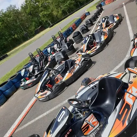 De Charme A * لودون